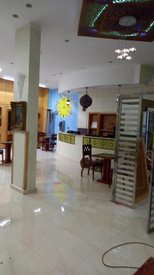 Ryad Tetouan Aeroport מראה חיצוני תמונה